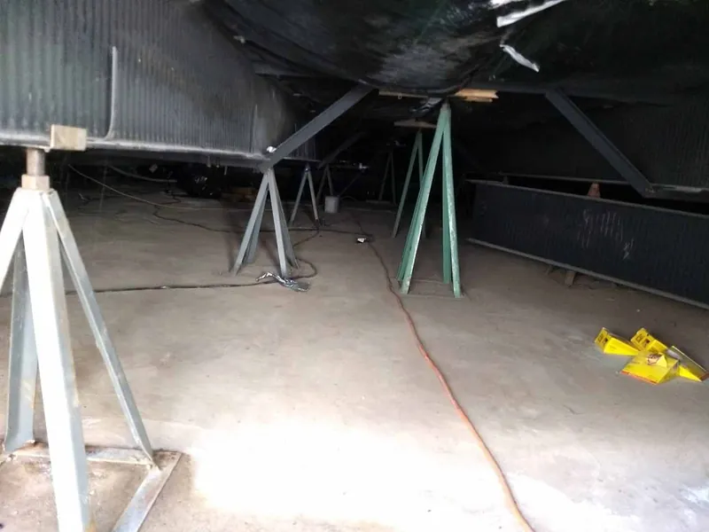 Manufactured house foundation