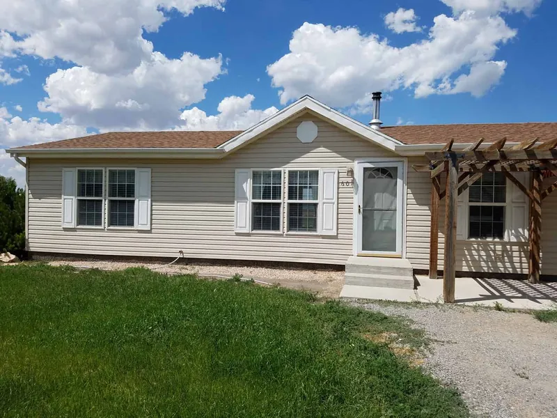 Front of a manufactured house
